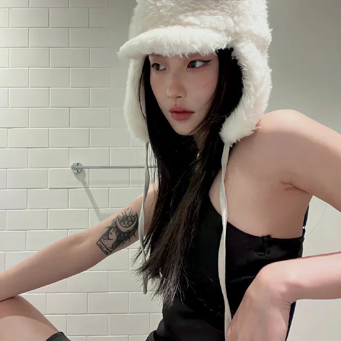 她和她的他们